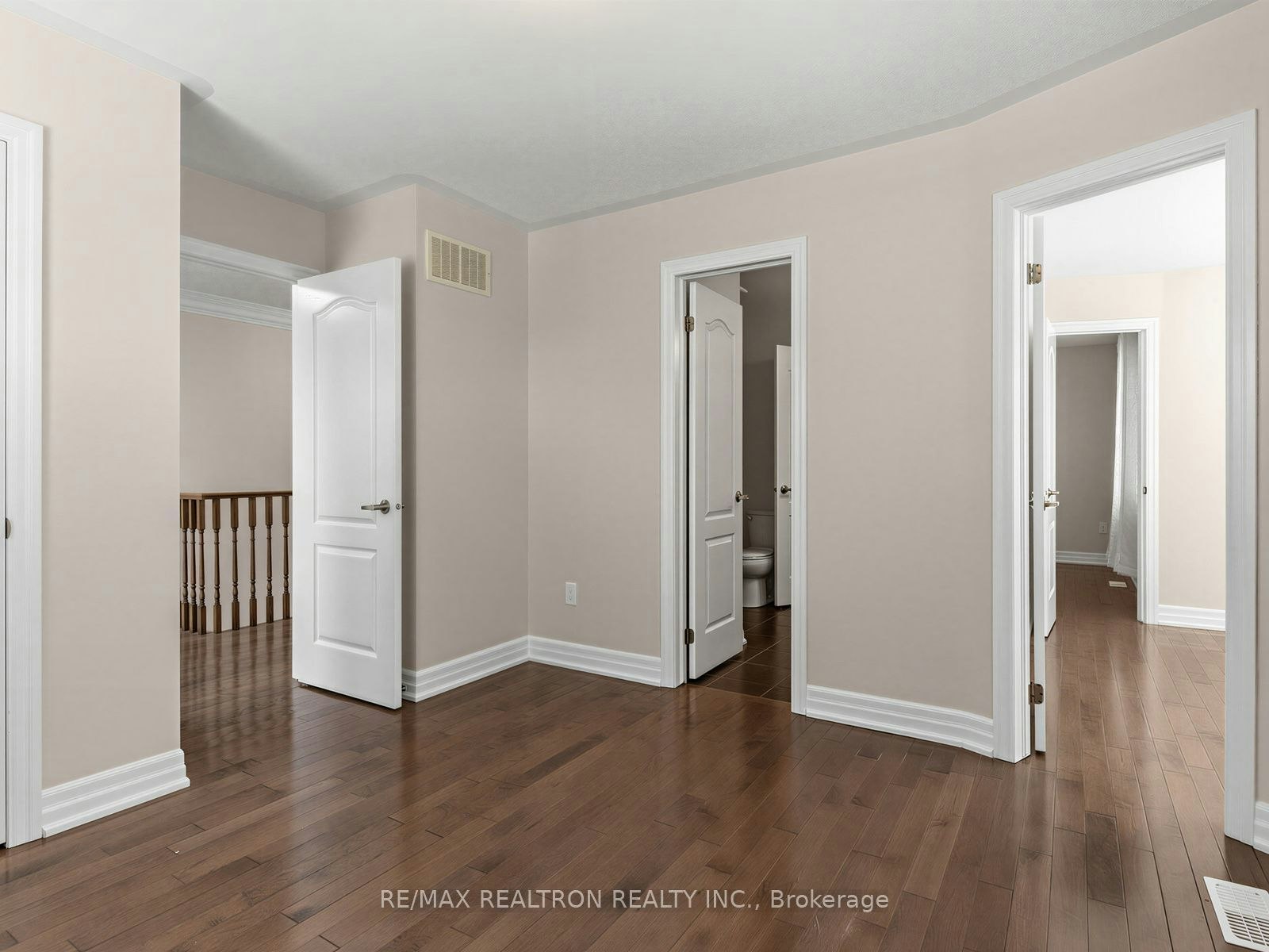 244 Cornell Park Avenue, Markham, ON, L6B 0X2 - 21