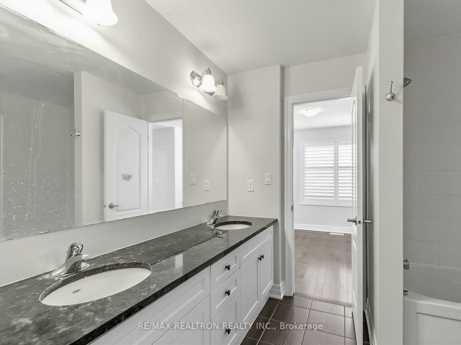 244 Cornell Park Avenue, Markham, ON, L6B 0X2 - 23