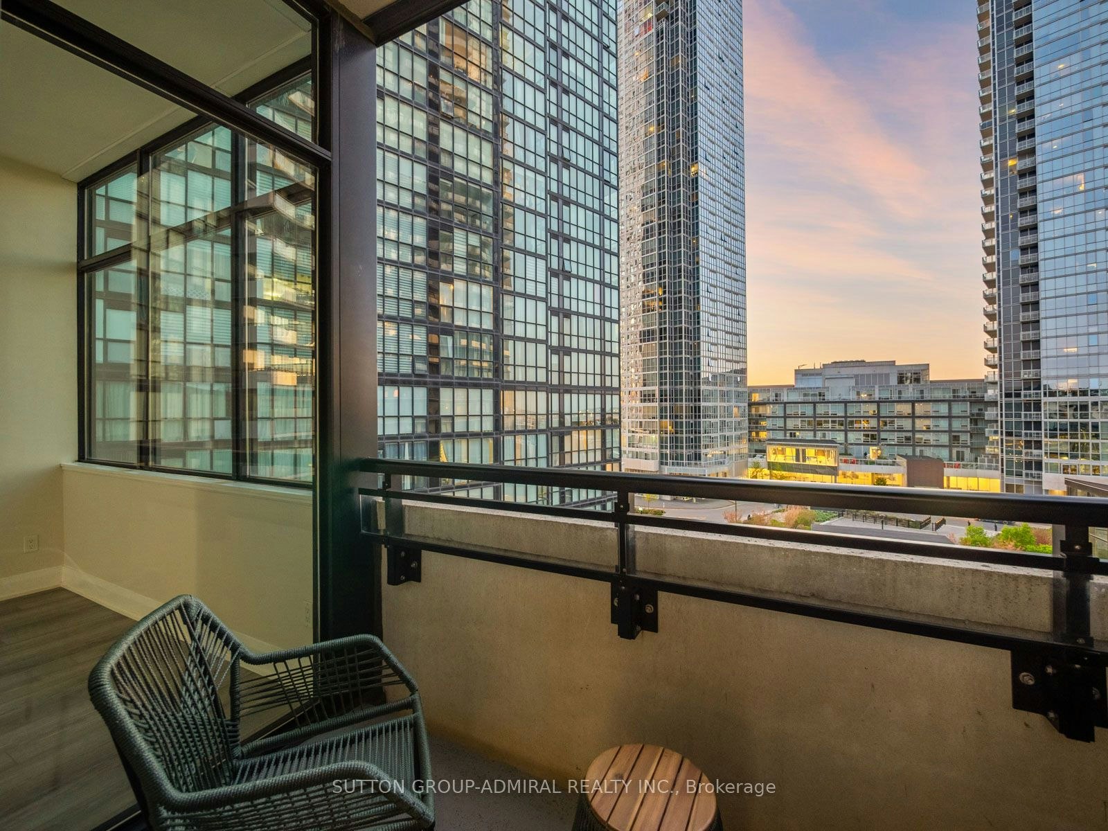 512-2900 Highway 7 N/A, Vaughan, ON, L4K 0G3 - 24