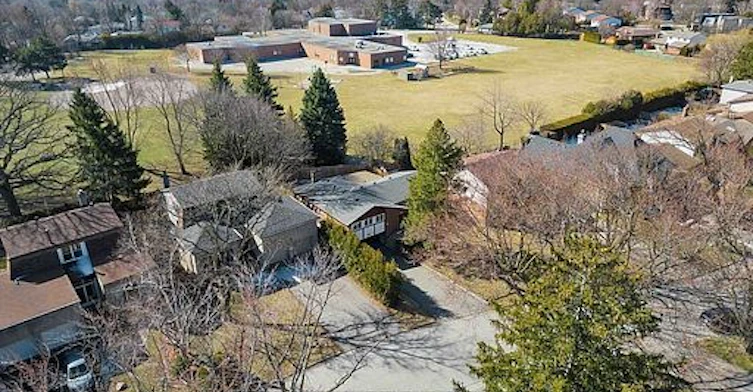 23 Ironshield Crescent, Markham, ON, L3T 3K7 - 16