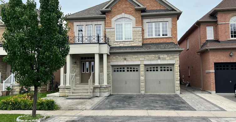 #BSMT-19 Antorisa Avenue E, Vaughan, ON, L4L 1A6