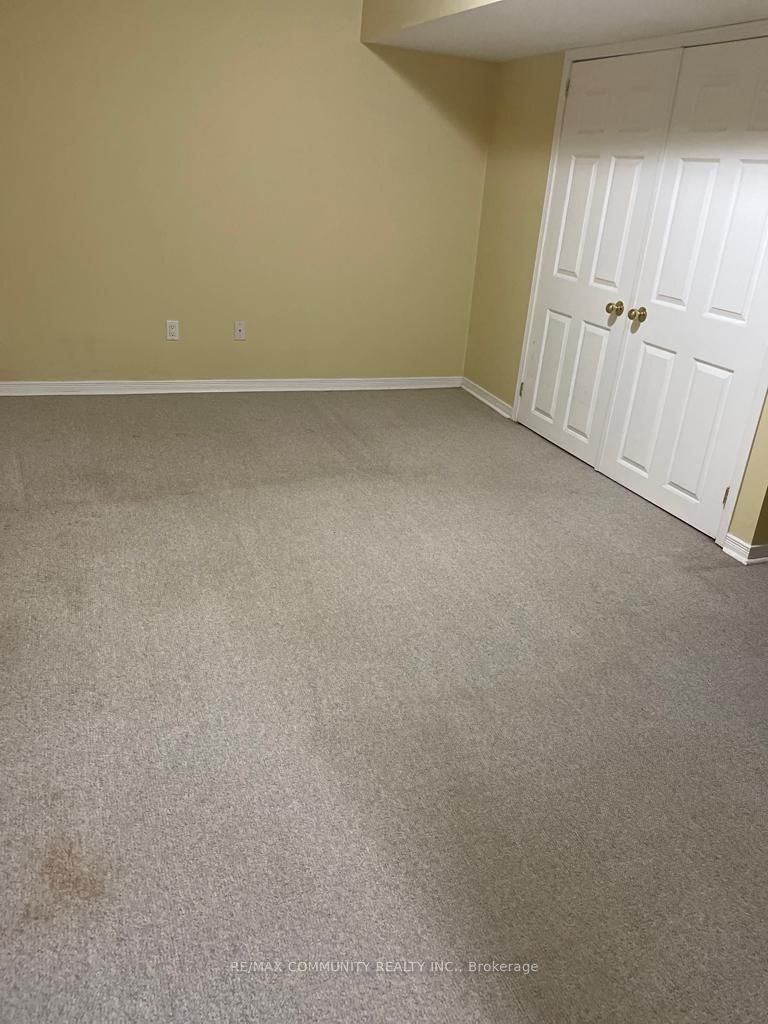24 Elmrill Road, Markham, ON, L6C 2N8 - 2