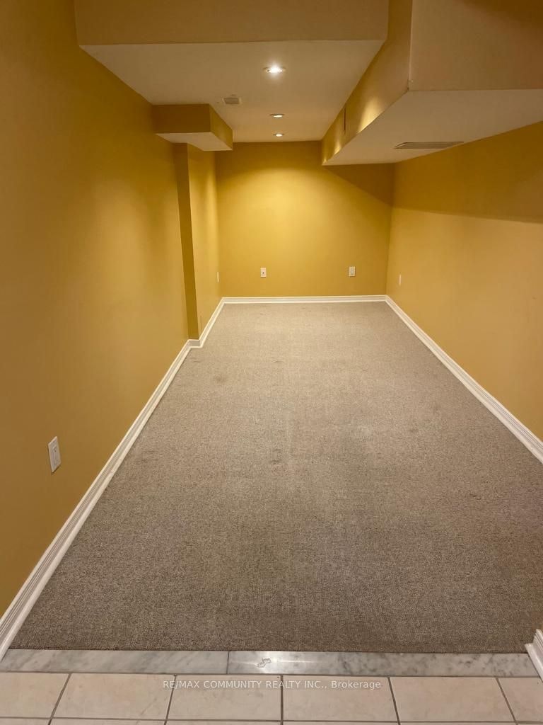 24 Elmrill Road, Markham, ON, L6C 2N8 - 3