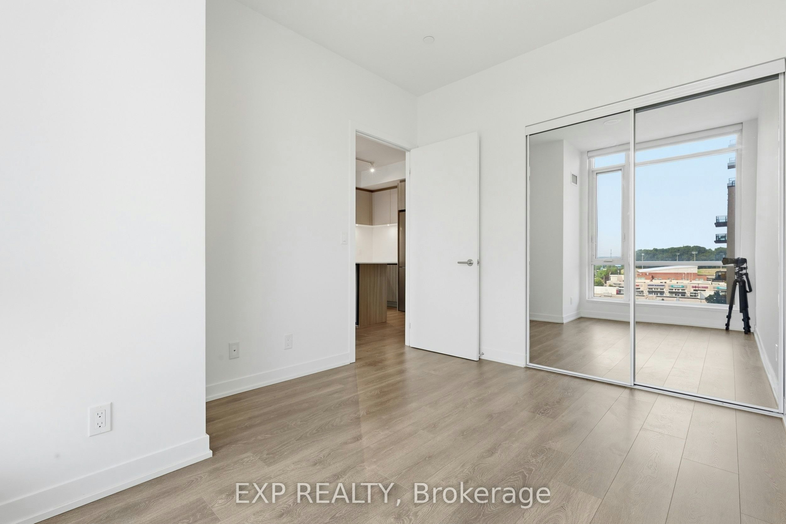 625-7950 Bathurst Street, Vaughan, ON, L4J 0L4 - 12