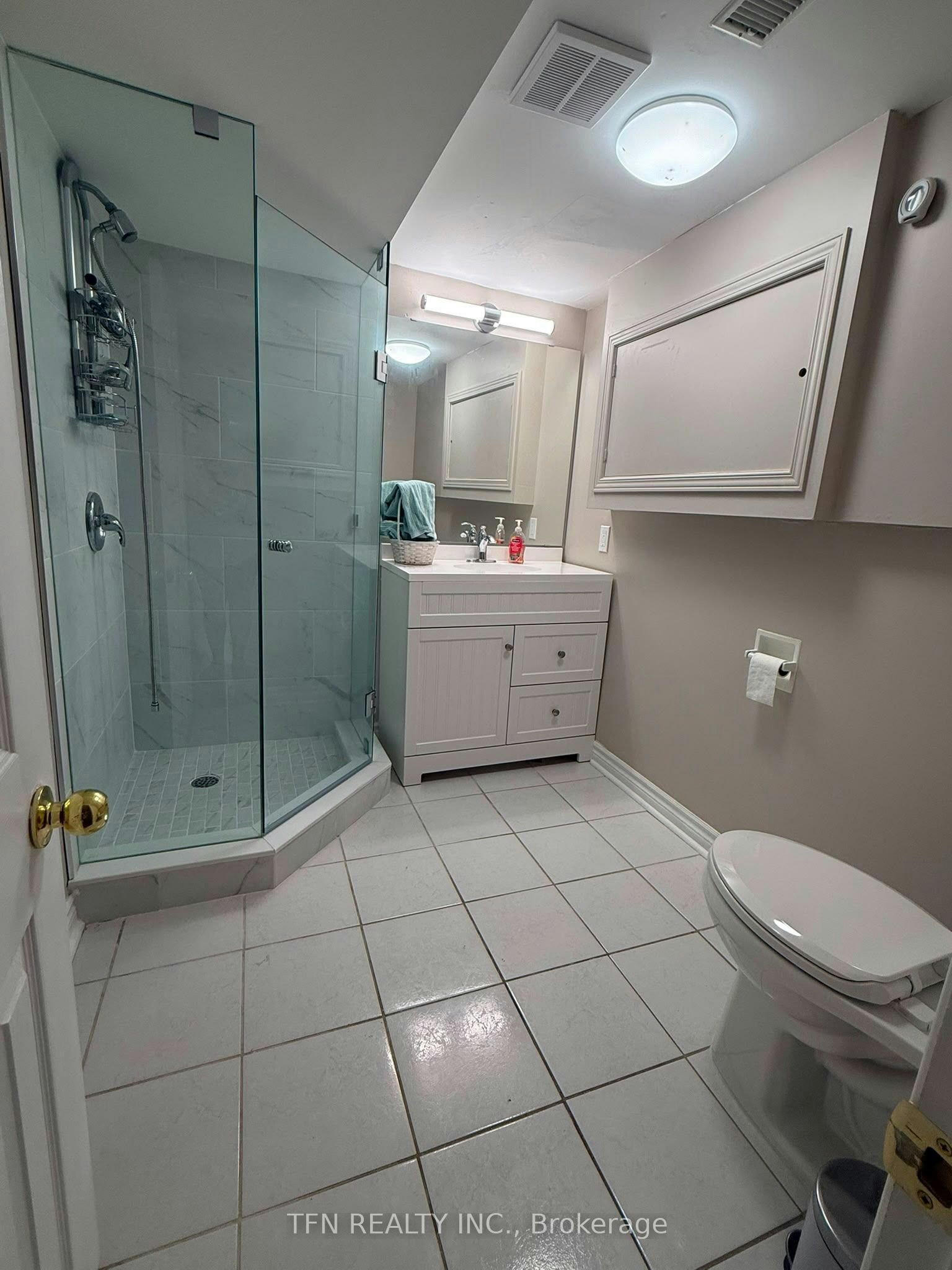 Lower-583 Pelletier Court, Newmarket, ON, L3X 2N6 - 9