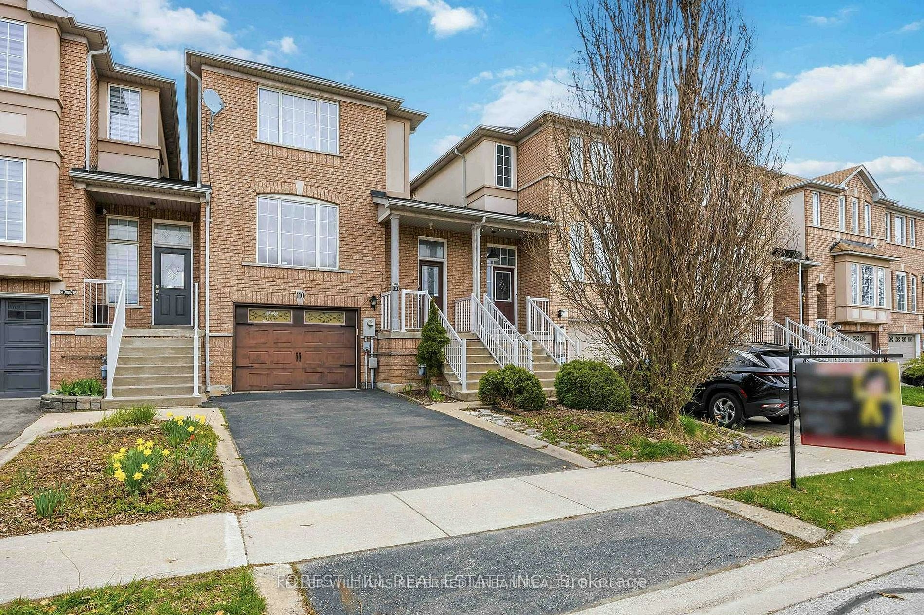 110 Foxfield Crescent, Vaughan, ON, L4K 5E9