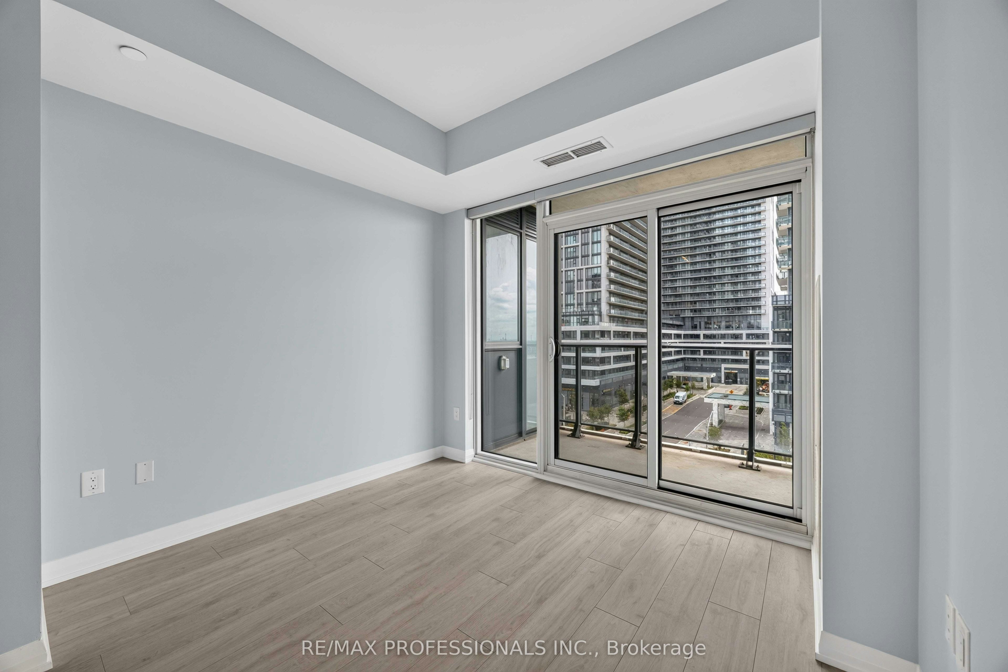 522-9000 Jane Street, Vaughan, ON, L4K 2M9 - 6