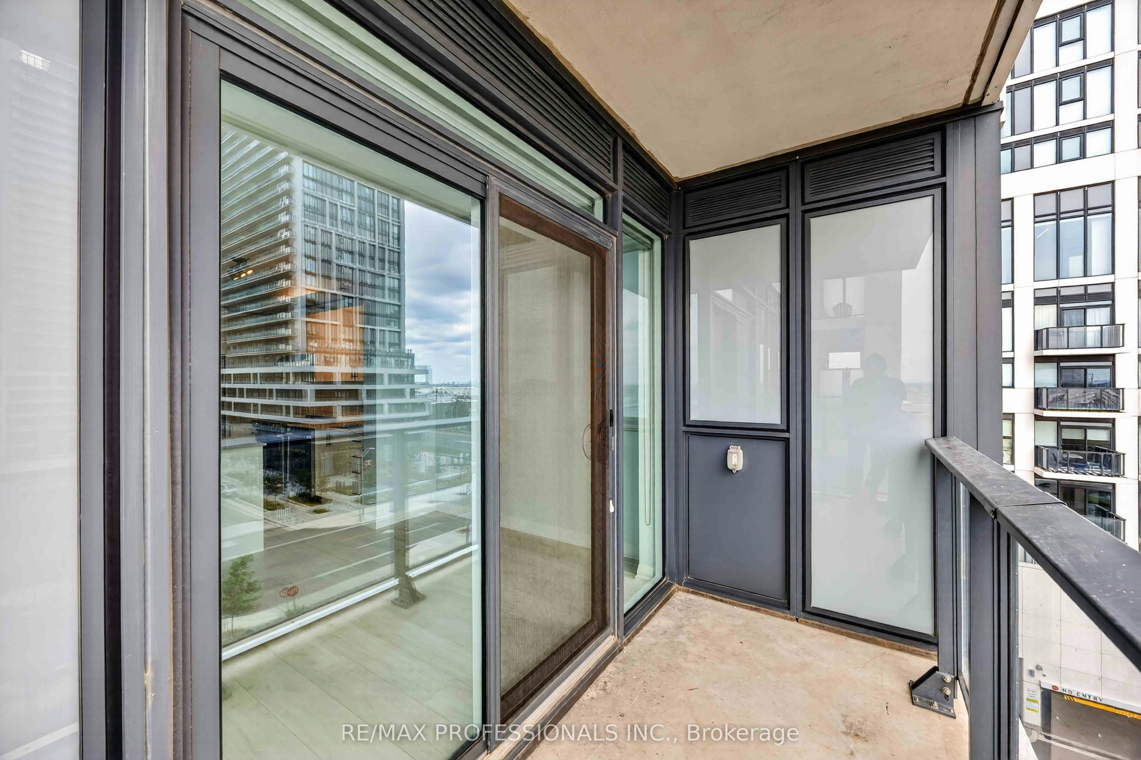 522-9000 Jane Street, Vaughan, ON, L4K 2M9 - 27