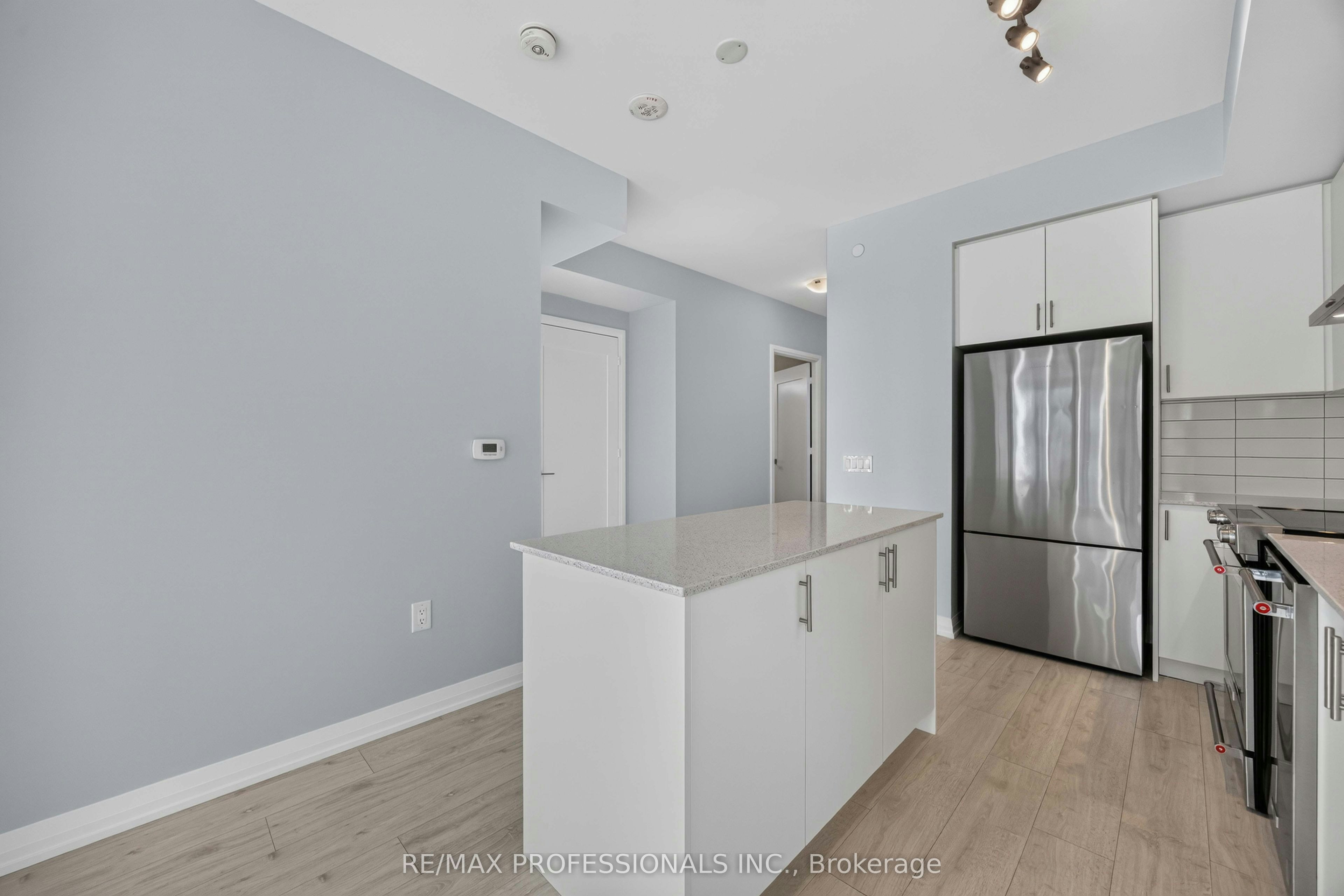 522-9000 Jane Street, Vaughan, ON, L4K 2M9 - 13
