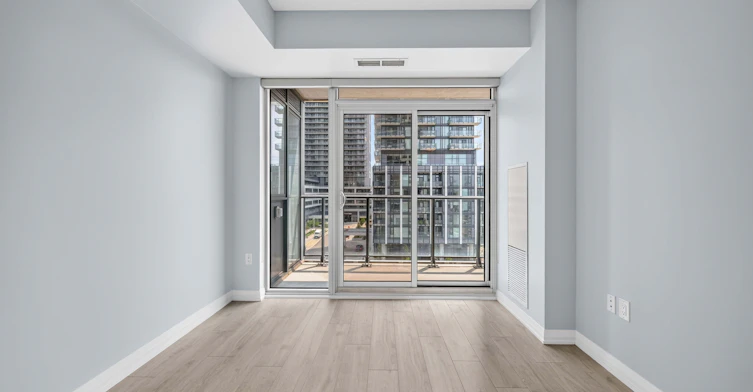 522-9000 Jane Street, Vaughan, ON, L4K 2M9 - 9