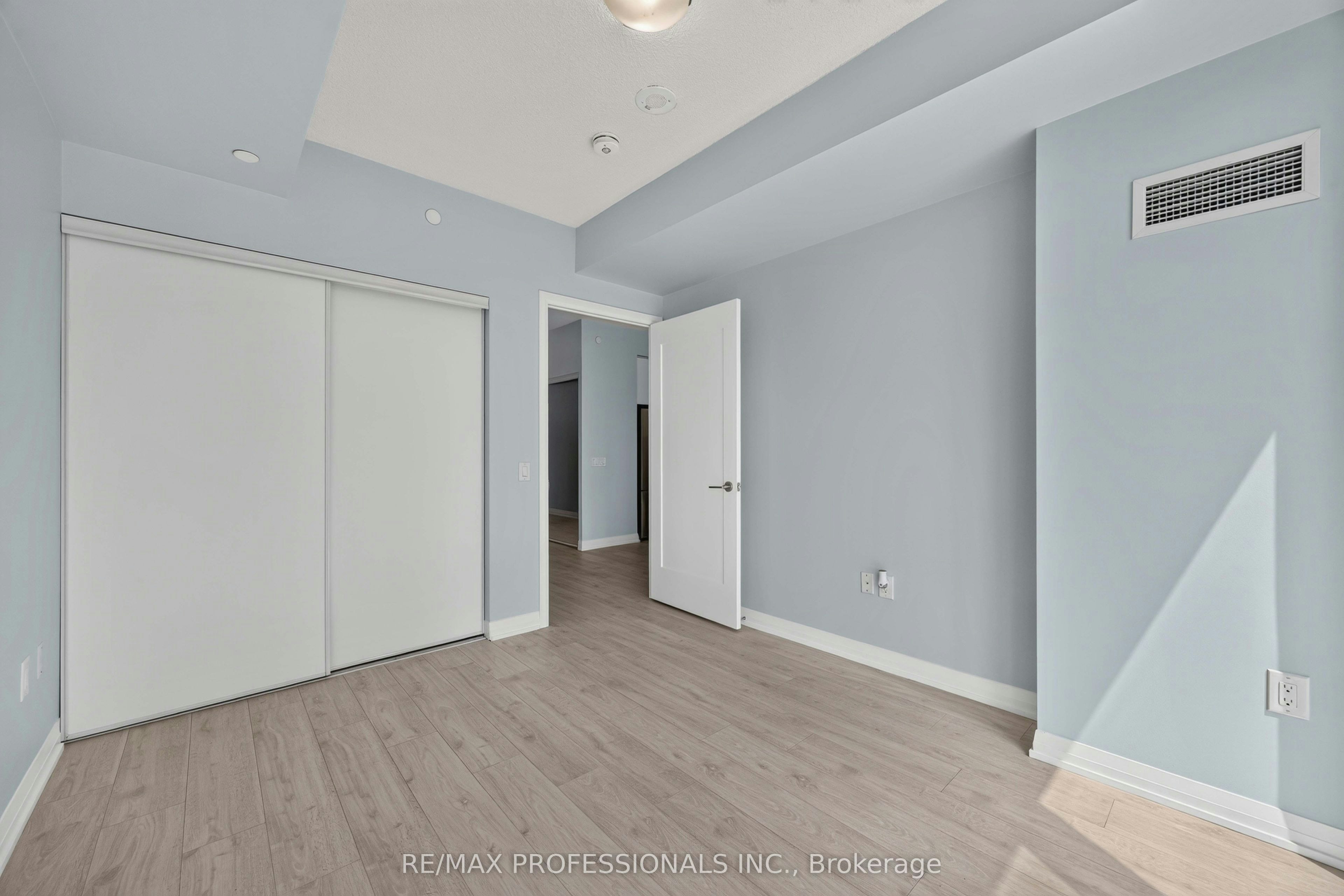 522-9000 Jane Street, Vaughan, ON, L4K 2M9 - 18
