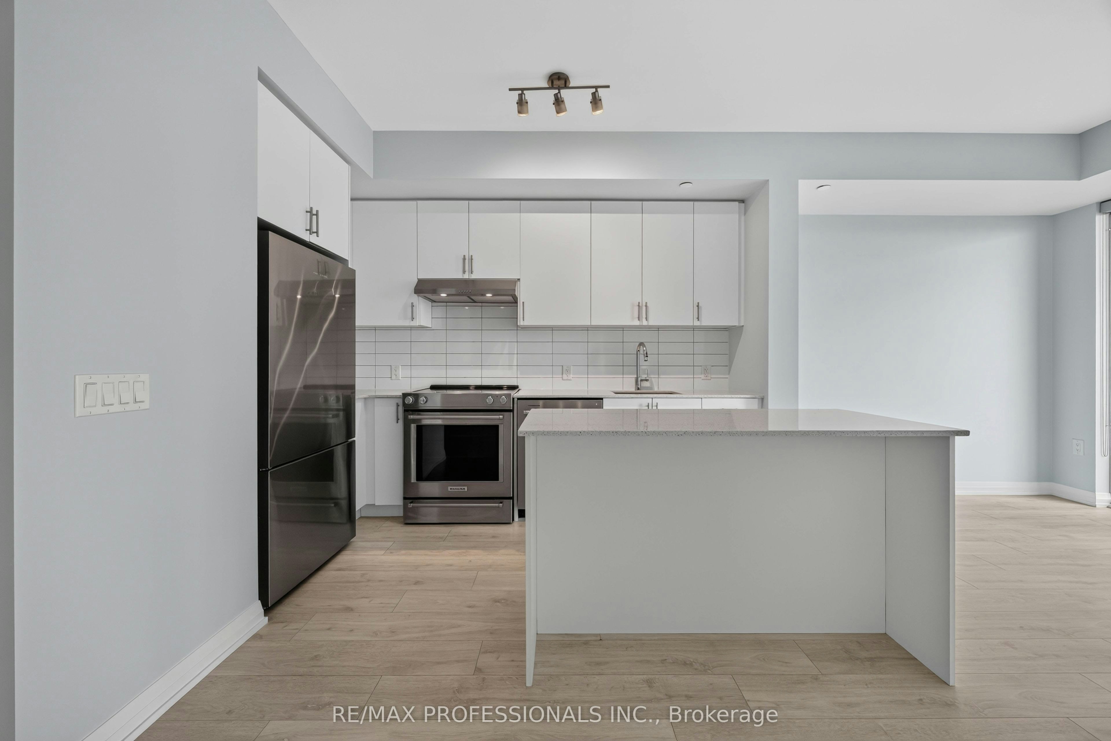 522-9000 Jane Street, Vaughan, ON, L4K 2M9 - 15