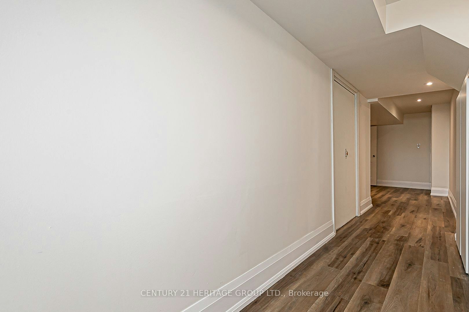 Bsmt-219 Harris Avenue, Richmond Hill, ON, L4E 3M3 - 11
