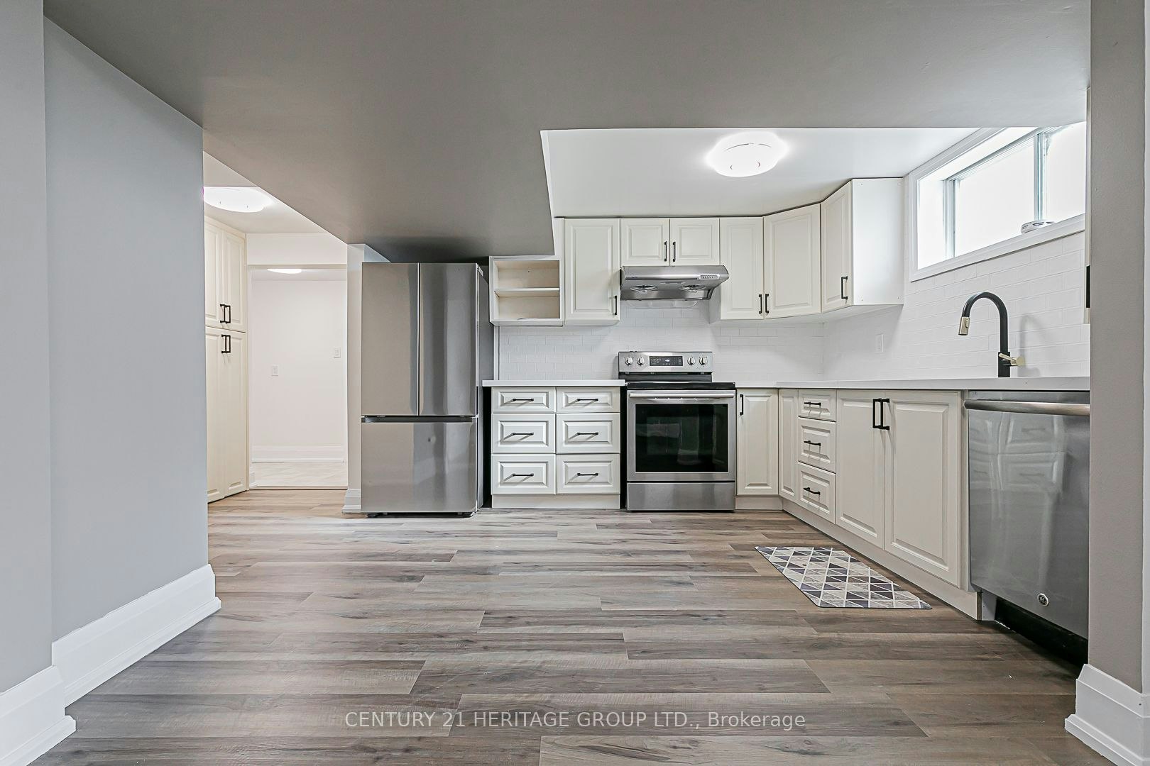 Bsmt-219 Harris Avenue, Richmond Hill, ON, L4E 3M3 - 3