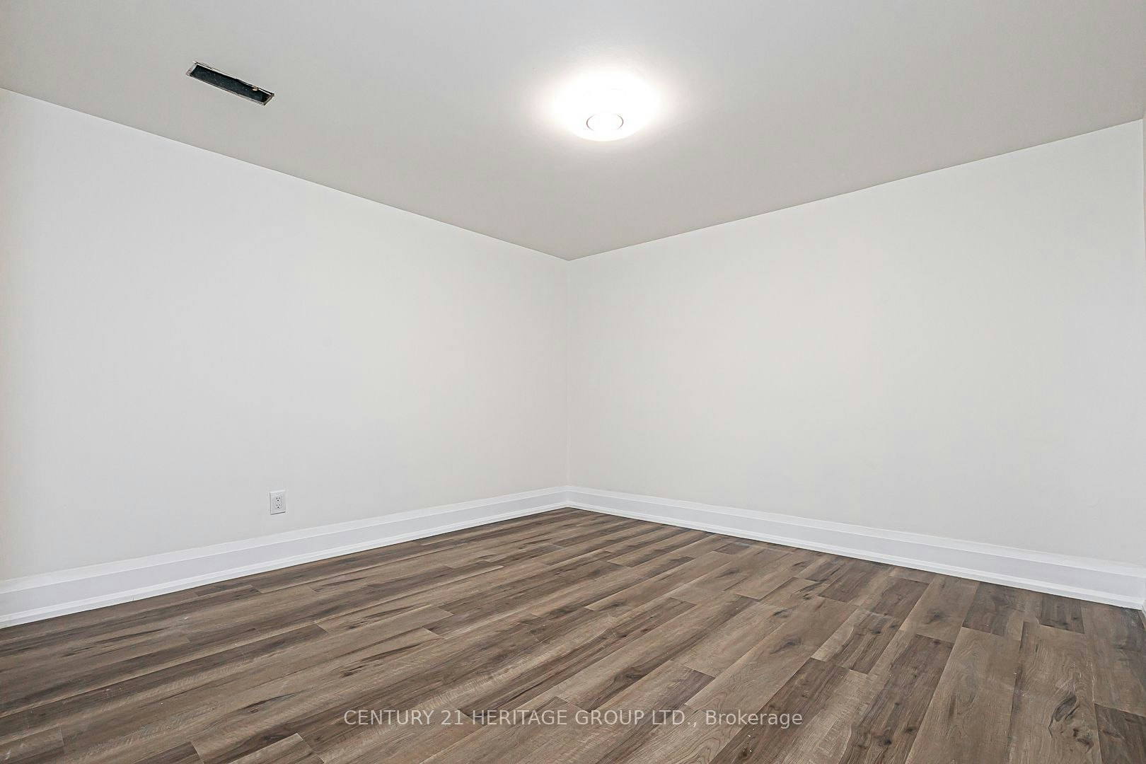 Bsmt-219 Harris Avenue, Richmond Hill, ON, L4E 3M3 - 9