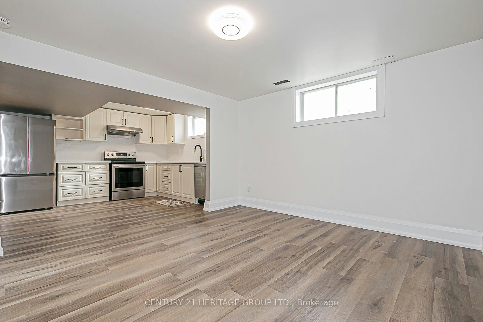 Bsmt-219 Harris Avenue, Richmond Hill, ON, L4E 3M3 - 5