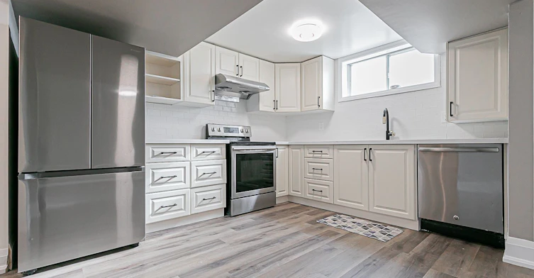 Bsmt-219 Harris Avenue, Richmond Hill, ON, L4E 3M3 - 4