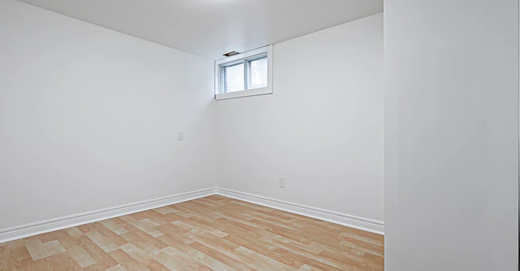 Bsmt-219 Harris Avenue, Richmond Hill, ON, L4E 3M3 - 12