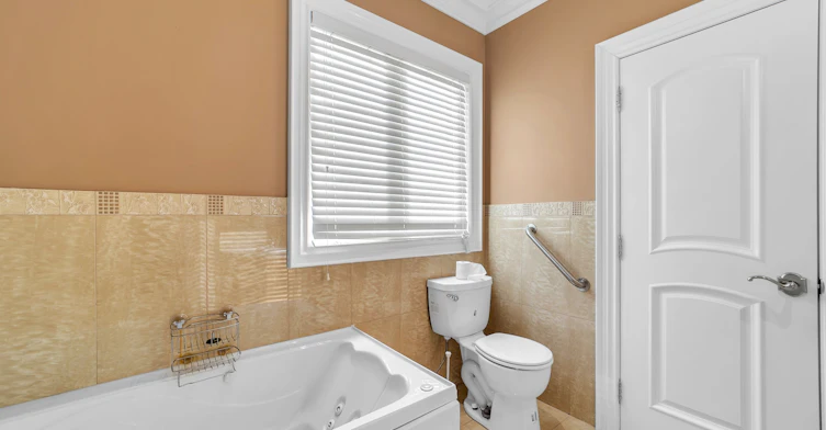 2nd Floor-2 Mackay Drive, Richmond Hill, ON, L4C 6P1 - 12