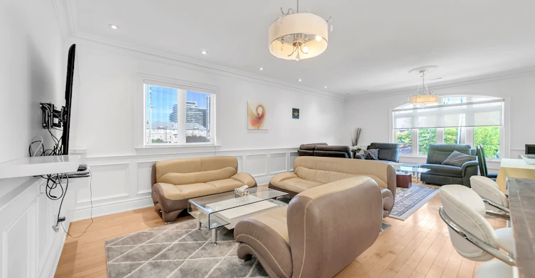 2nd Floor-2 Mackay Drive, Richmond Hill, ON, L4C 6P1