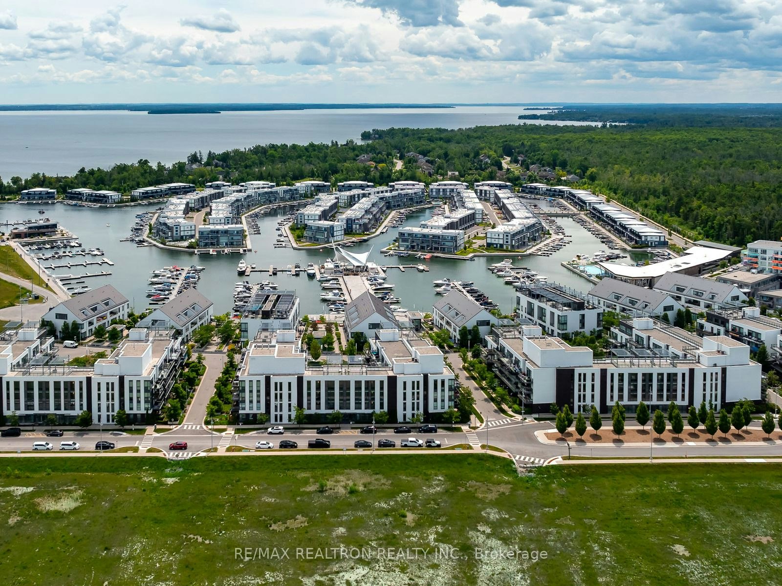 B208-271 Sea Ray Avenue, Innisfil, ON, L9S 0J4