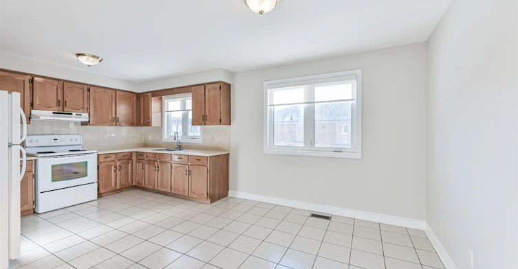 139 Carmen Crescent, Vaughan, ON, L4L 5P1 - 9