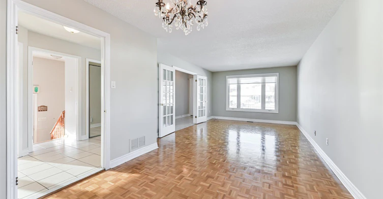 139 Carmen Crescent, Vaughan, ON, L4L 5P1 - 7