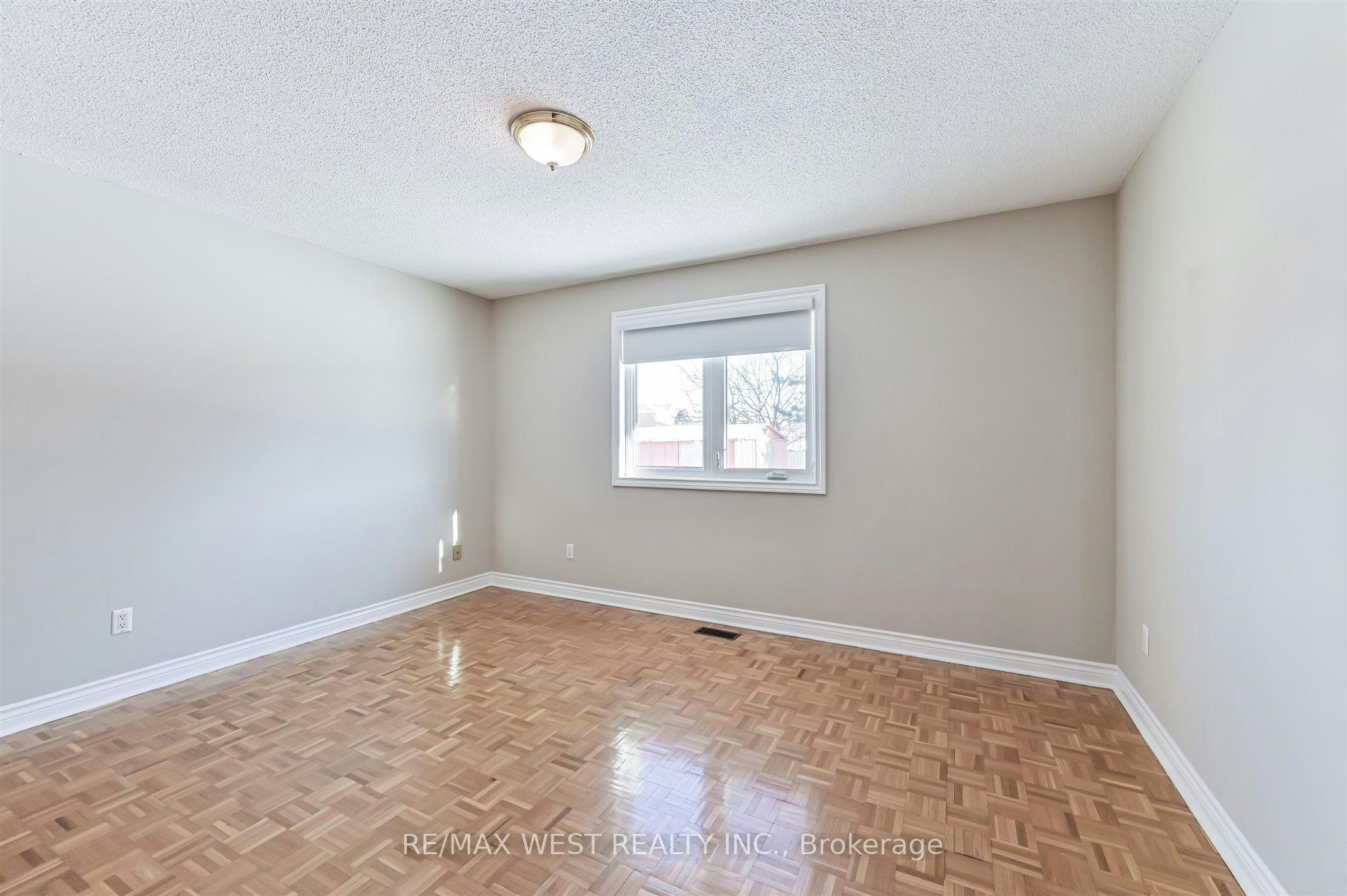 139 Carmen Crescent, Vaughan, ON, L4L 5P1 - 13