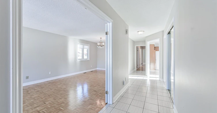 139 Carmen Crescent, Vaughan, ON, L4L 5P1 - 3