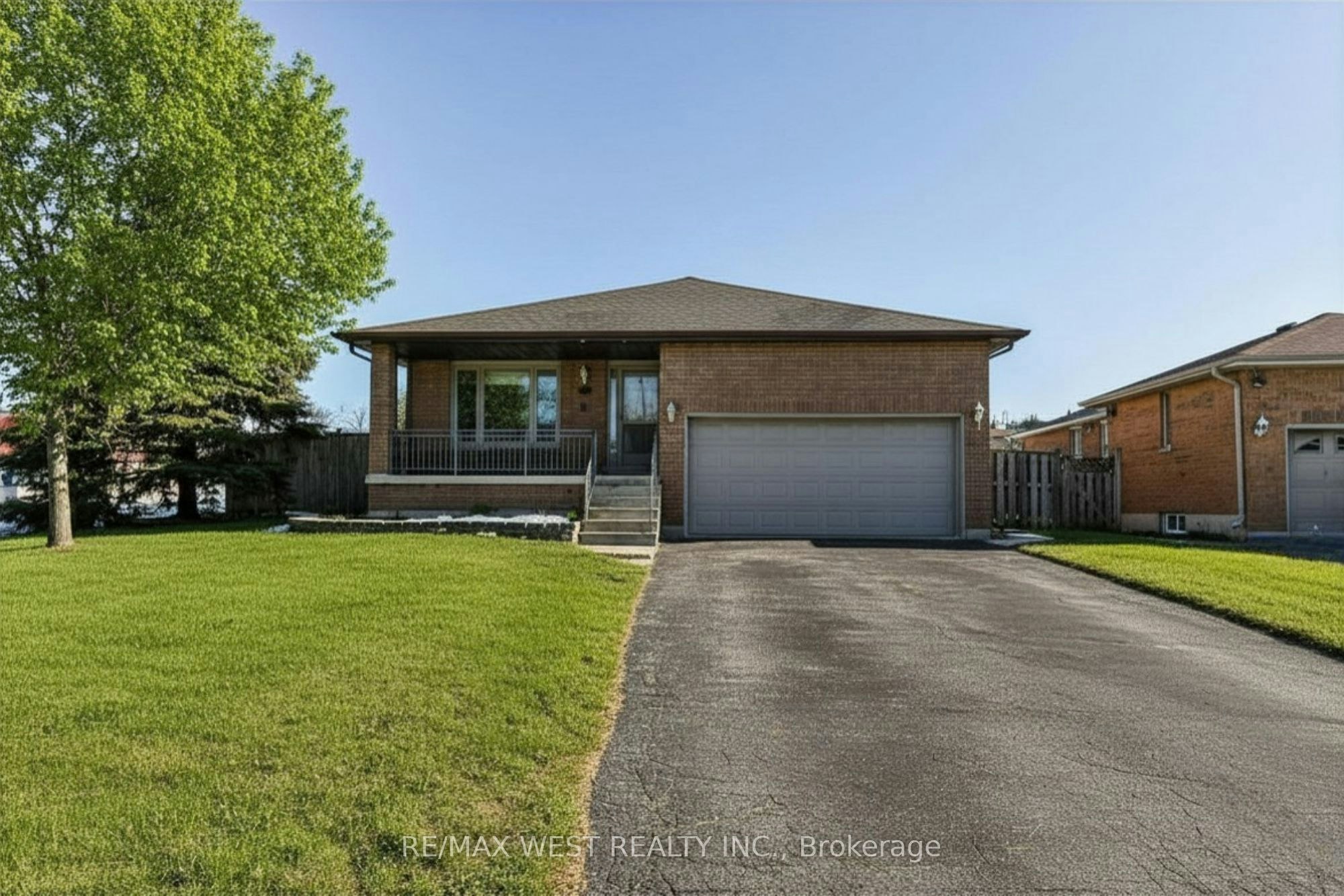 139 Carmen Crescent, Vaughan, ON, L4L 5P1