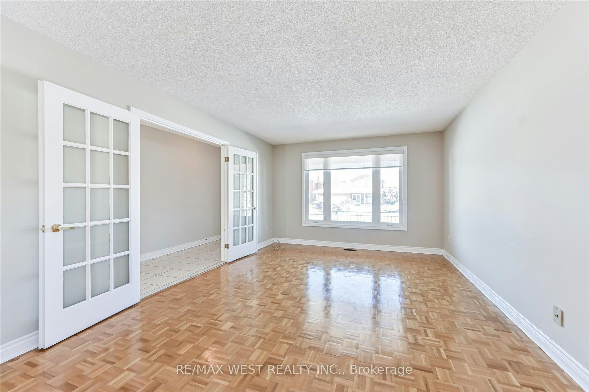 139 Carmen Crescent, Vaughan, ON, L4L 5P1 - 5