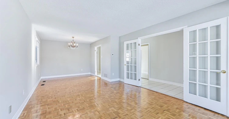 139 Carmen Crescent, Vaughan, ON, L4L 5P1 - 4