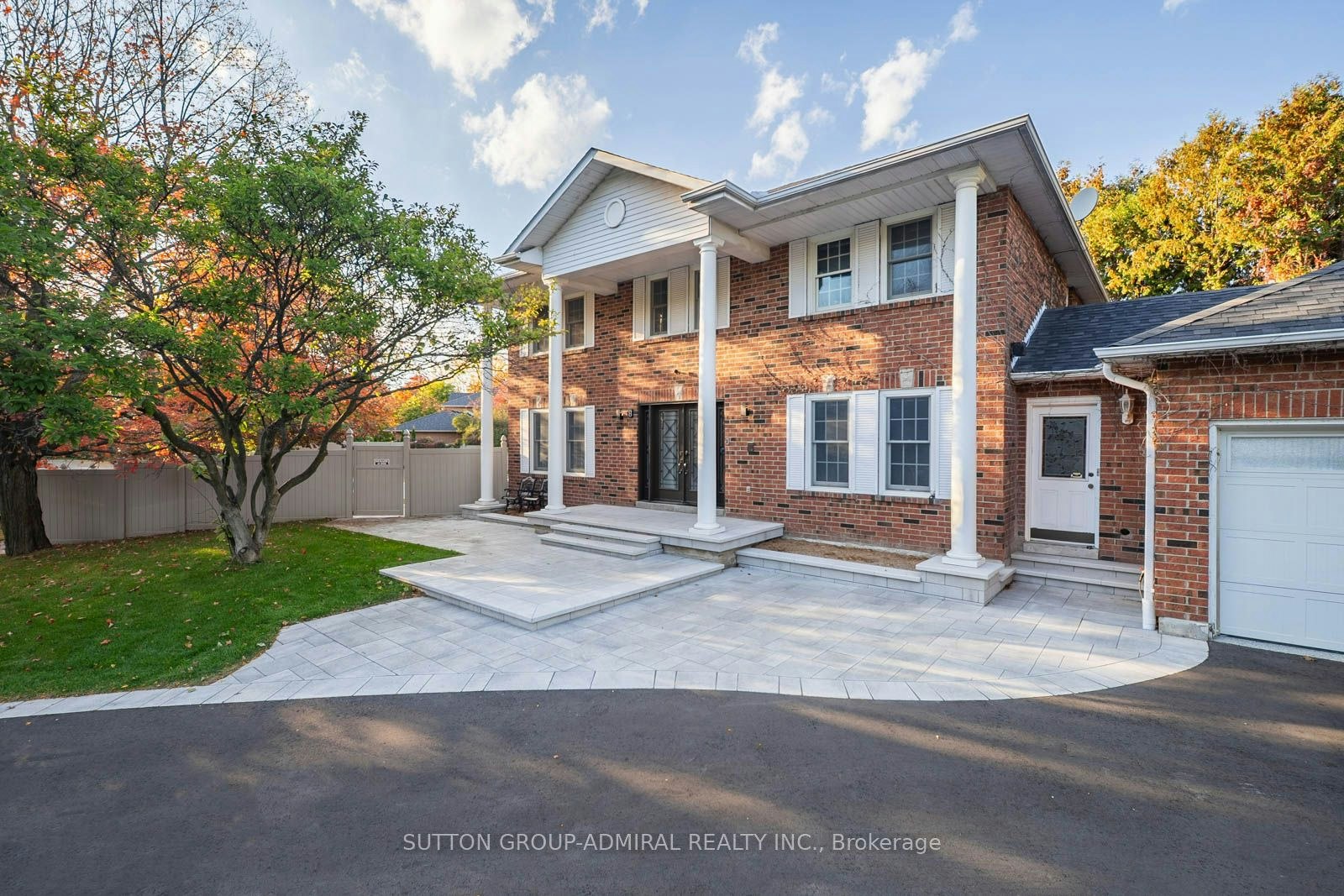 8 Beaufort Hills Road, Richmond Hill, ON, L4E 2N5 - 3