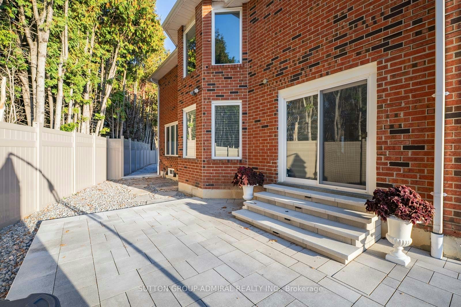 8 Beaufort Hills Road, Richmond Hill, ON, L4E 2N5 - 30