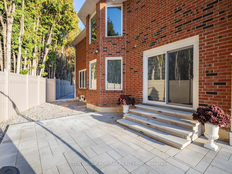 8 Beaufort Hills Road, Richmond Hill, ON, L4E 2N5 - 30