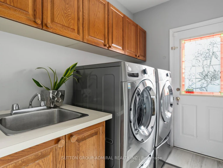 8 Beaufort Hills Road, Richmond Hill, ON, L4E 2N5 - 8