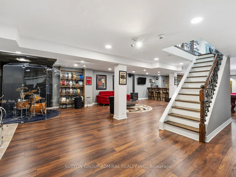 8 Beaufort Hills Road, Richmond Hill, ON, L4E 2N5 - 23