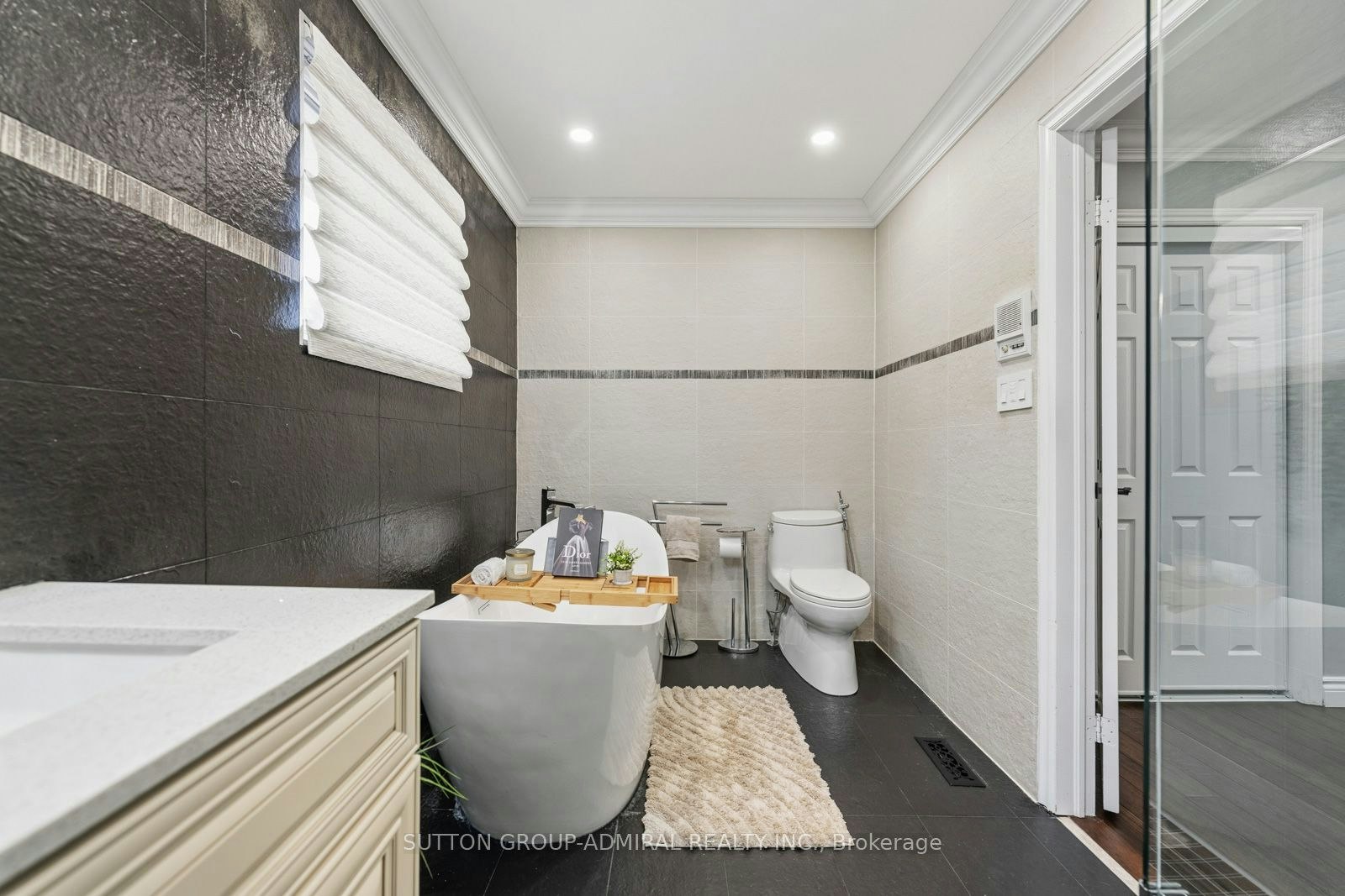 8 Beaufort Hills Road, Richmond Hill, ON, L4E 2N5 - 15