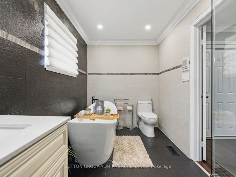 8 Beaufort Hills Road, Richmond Hill, ON, L4E 2N5 - 15