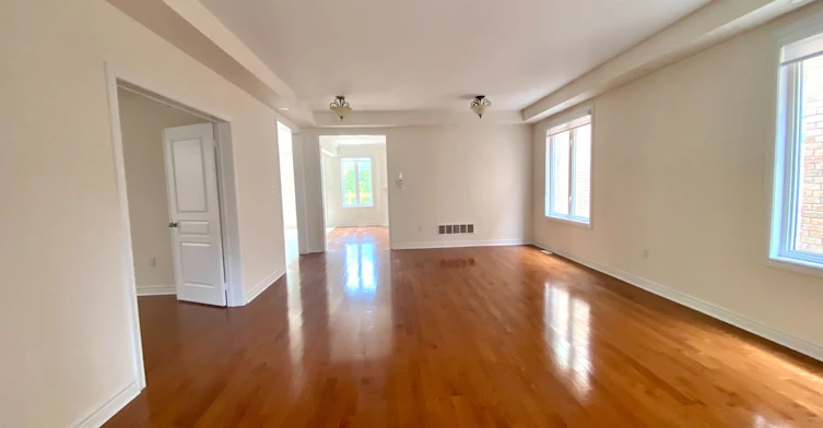 160 Chouinard Way, Aurora, ON, L4G 1B7 - 24