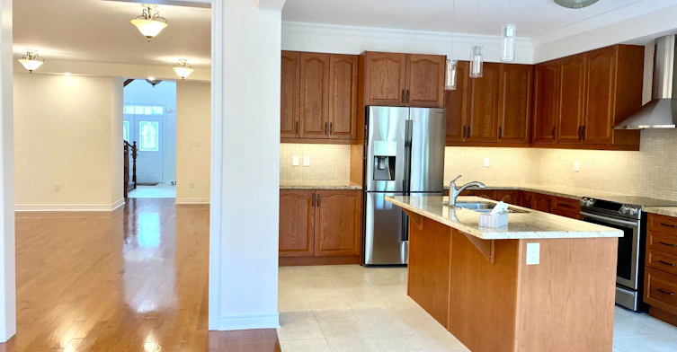 160 Chouinard Way, Aurora, ON, L4G 1B7 - 11