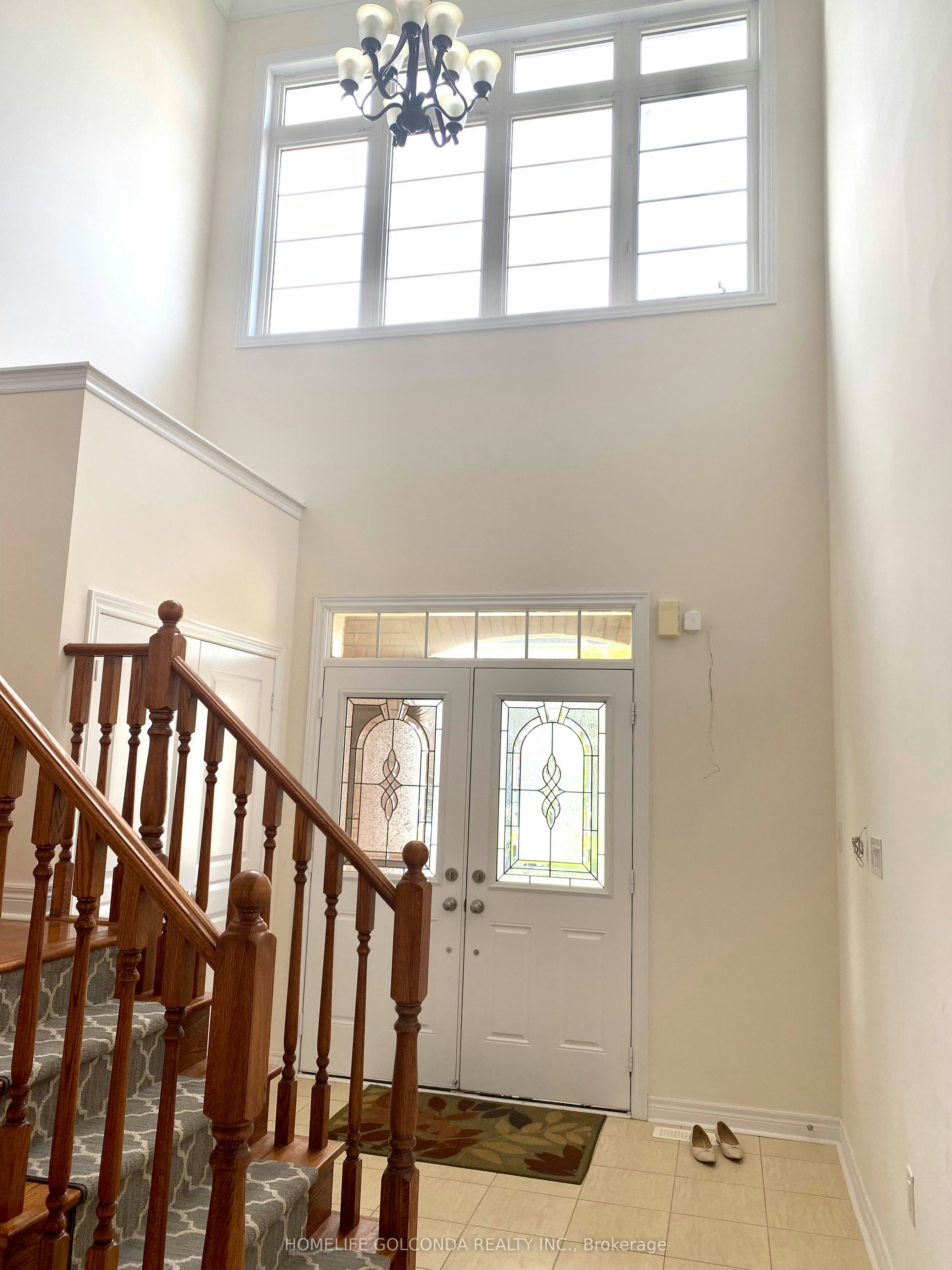 160 Chouinard Way, Aurora, ON, L4G 1B7 - 3
