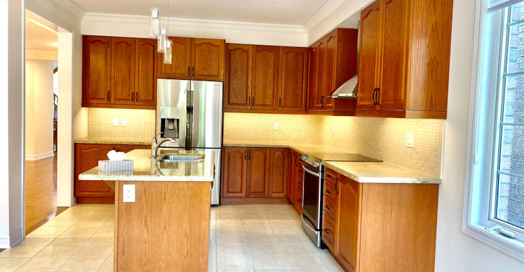 160 Chouinard Way, Aurora, ON, L4G 1B7 - 8