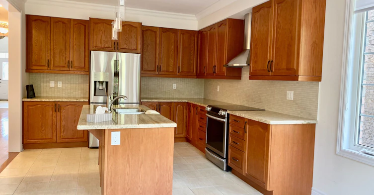 160 Chouinard Way, Aurora, ON, L4G 1B7 - 7