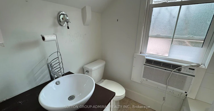 741 Gorham Street, Newmarket, ON, L3Y 1L7 - 11