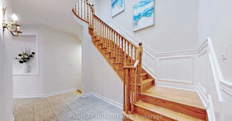 46 Danpatrick Drive, Richmond Hill, ON, L4S 2S7 - 14