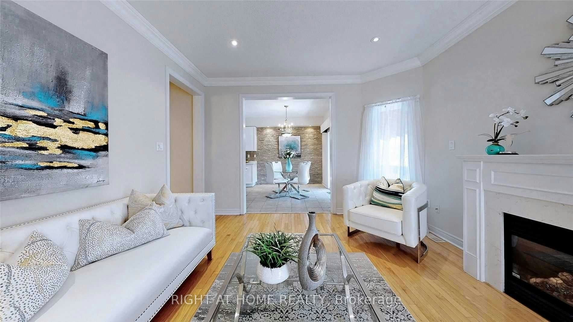 46 Danpatrick Drive, Richmond Hill, ON, L4S 2S7 - 12