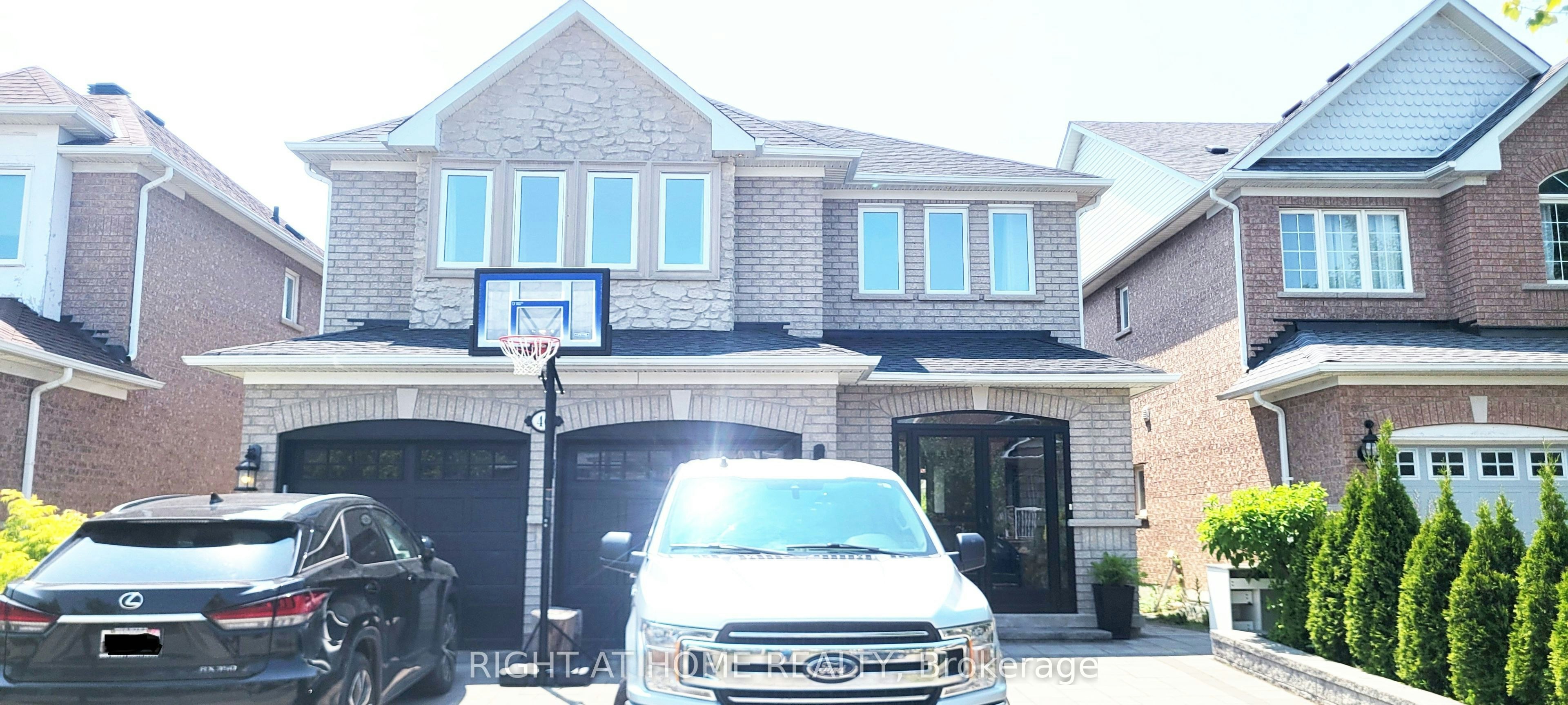 46 Danpatrick Drive, Richmond Hill, ON, L4S 2S7