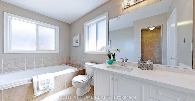 46 Danpatrick Drive, Richmond Hill, ON, L4S 2S7 - 17