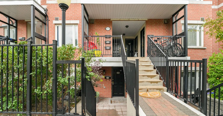 170-310 John Street, Markham, ON, L3T 0A7